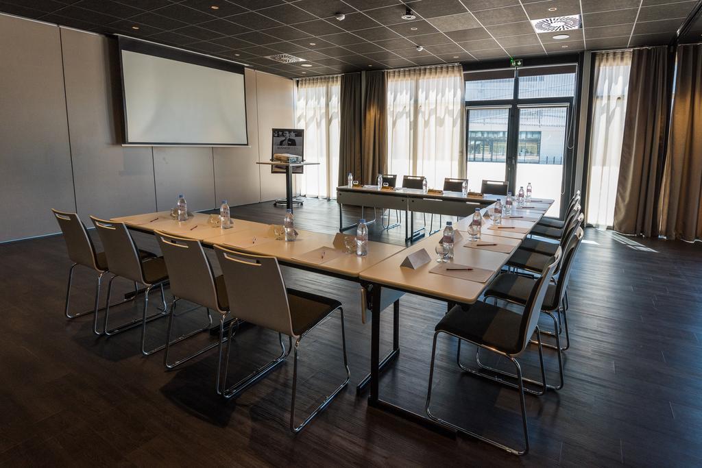 Mercure Cherbourg Centre Port Esterno foto