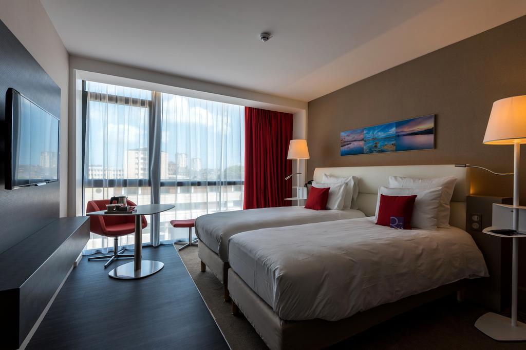 Mercure Cherbourg Centre Port Camera foto