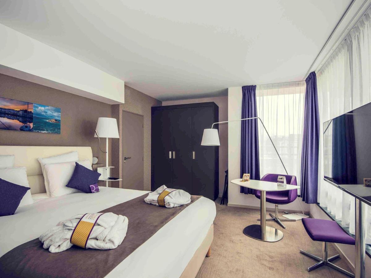 Mercure Cherbourg Centre Port Esterno foto